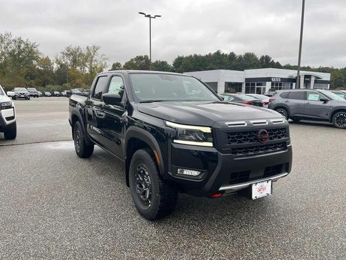 Super Black 2027 Nissan Frontier PRO-4X