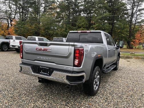 2026 GMC Sierra 2500 SLE