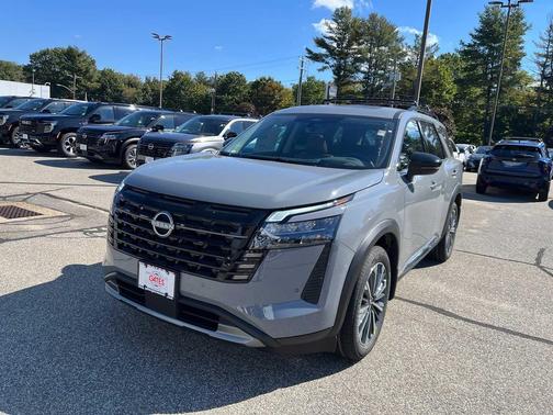 Boulder Gray Pearl 2026 Nissan Pathfinder Platinum