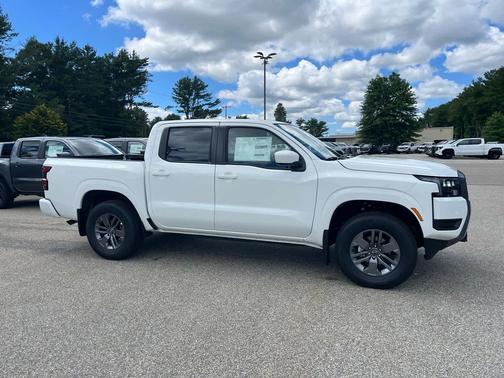 Glacier White 2026 Nissan Frontier SV