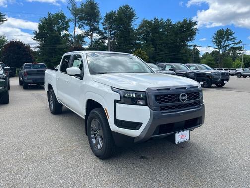 Glacier White 2026 Nissan Frontier SV