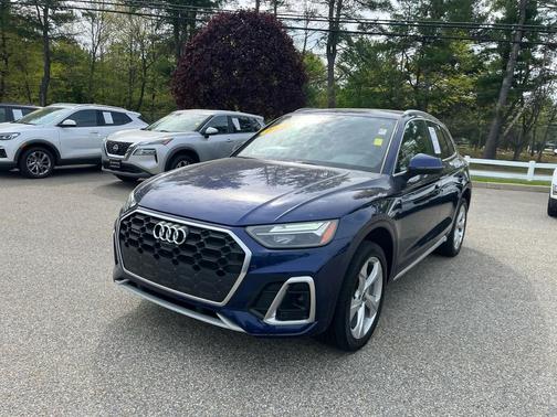 Navarra Blue Metallic 2023 Audi Q5 45 S line Premium Plus