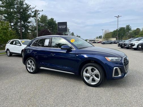 Navarra Blue Metallic 2023 Audi Q5 45 S line Premium Plus