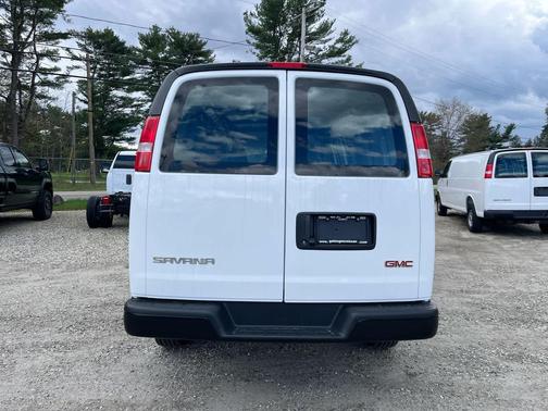 Summit White 2026 GMC Savana 3500 Work Van