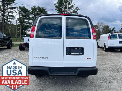 Summit White 2026 GMC Savana 3500 3500 Extended Wheelbase, Work Van, RWD