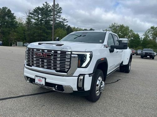Summit White 2026 GMC Sierra 3500 Denali