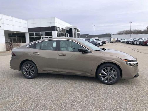 Imperial Bronze 2026 Nissan Sentra SL