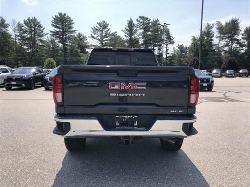 2025 GMC Sierra 2500 SLE