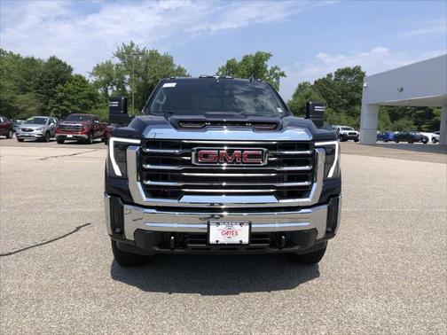 2025 GMC Sierra 2500 SLE