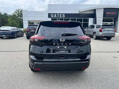 Super Black 2026 Nissan Rogue SV