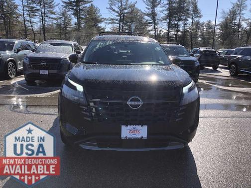 Super Black 2026 Nissan Pathfinder SL