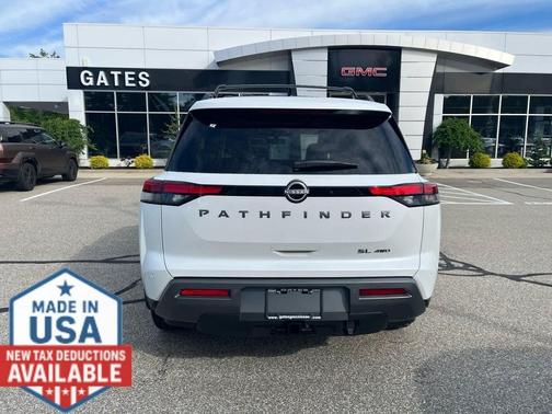 Everest White Pearl 2026 Nissan Pathfinder SL