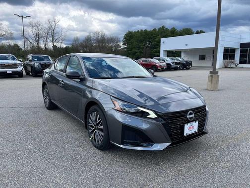 Gun Metallic 2026 Nissan Altima SV AWD