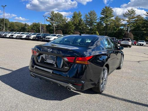 Super Black 2026 Nissan Altima SV AWD