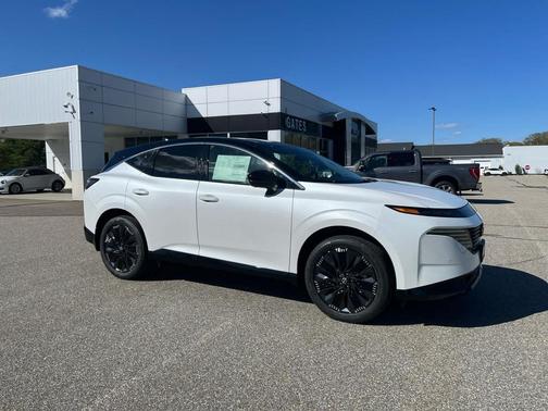 Everest White SPR Black 2026 Nissan Murano Platinum