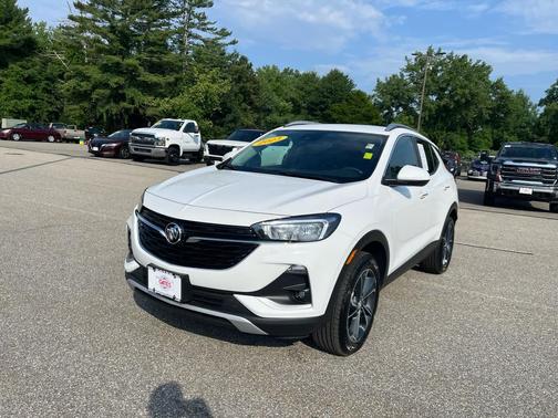 Summit White 2023 Buick Encore GX Select