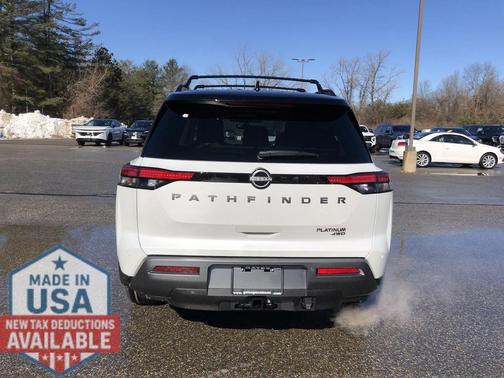 2026 Nissan Pathfinder Platinum