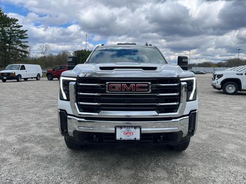 Summit White 2026 GMC Sierra 2500 SLE