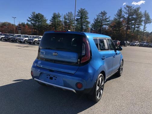 2017 Kia Soul +