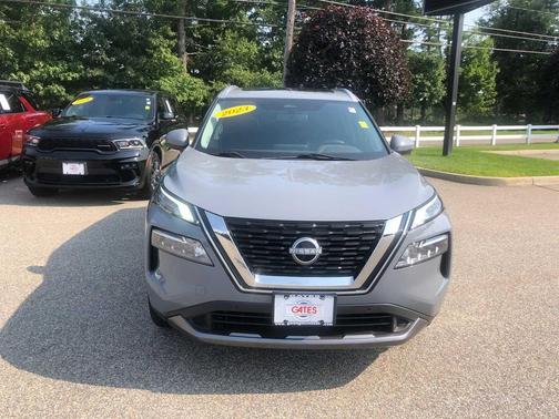 Boulder Gray Pearl 2023 Nissan Rogue SL
