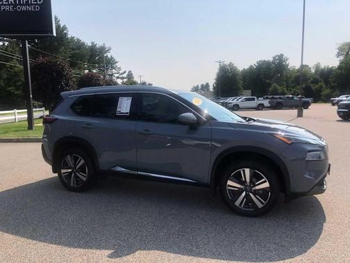 Boulder Gray Pearl 2023 Nissan Rogue SL