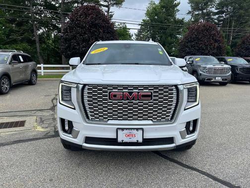 Summit White 2022 GMC Yukon Denali