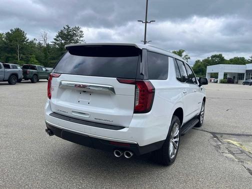 Summit White 2022 GMC Yukon Denali