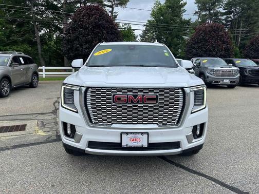 Summit White 2022 GMC Yukon Denali