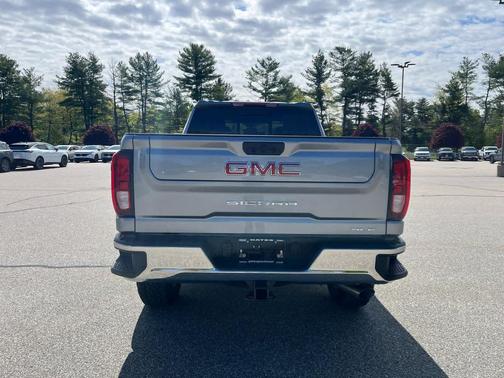 Sterling Metallic 2026 GMC Sierra 2500 SLE