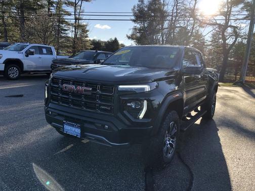 2023 GMC Canyon AT4