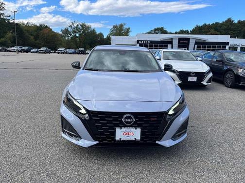 Gray Sky Pearl 2026 Nissan Altima SR AWD