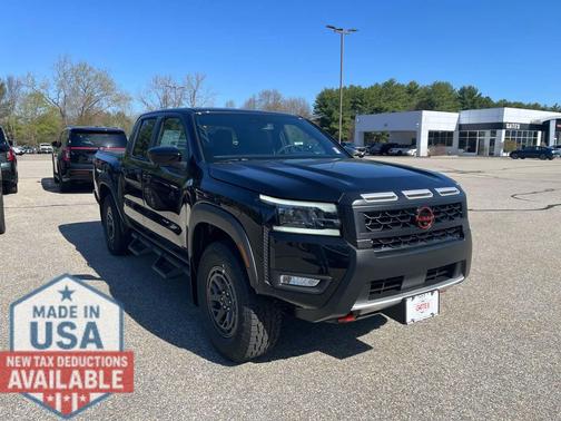 Super Black 2026 Nissan Frontier PRO-4X