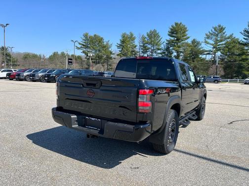 Super Black 2026 Nissan Frontier PRO-4X