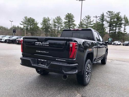 Onyx Black 2026 GMC Sierra 2500 Denali Ultimate