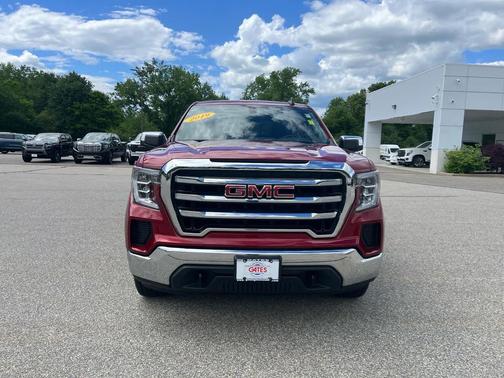 Red Quartz Tintcoat 2019 GMC Sierra 1500 SLE