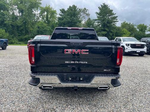 Onyx Black 2026 GMC Sierra 1500 SLT