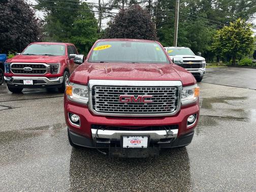 Red Quartz Tintcoat 2019 GMC Canyon Denali