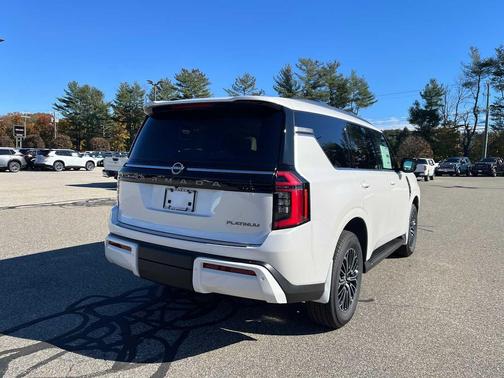 Aspen White Tricoat 2027 Nissan Armada Platinum
