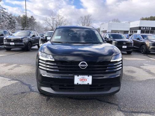 Super Black 2026 Nissan Kicks SV