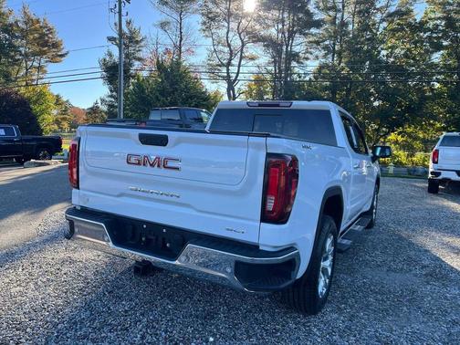 Summit White 2021 GMC Sierra 1500 SLT