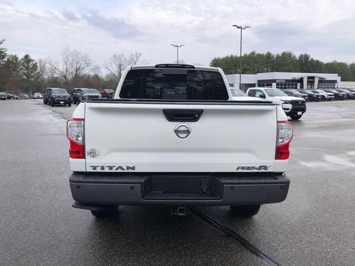 2019 Nissan Titan PRO-4X