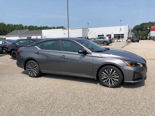 Gun Metallic 2026 Nissan Altima SV FWD
