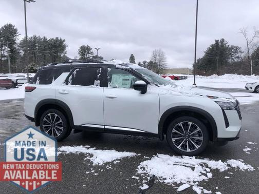 2026 Nissan Pathfinder Platinum