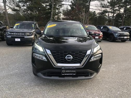 2022 Nissan Rogue SV