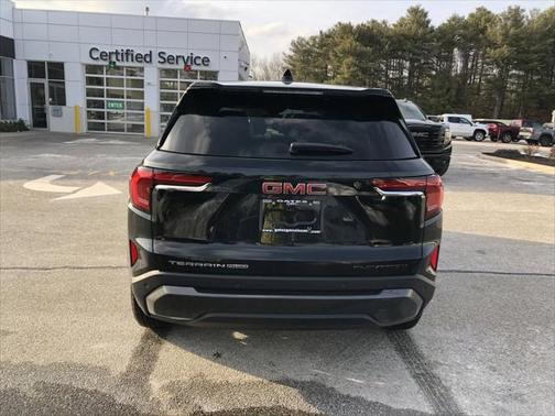 2025 GMC Terrain AWD Elevation