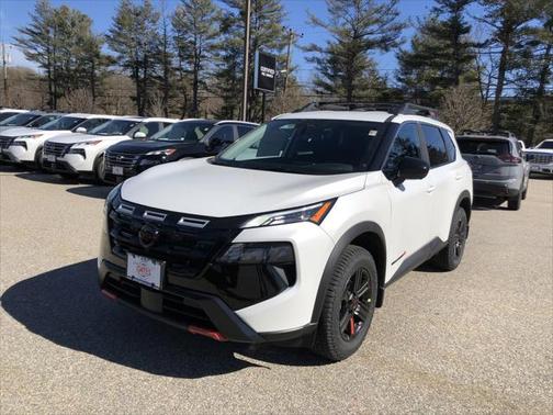 2025 Nissan Rogue Rock Creek