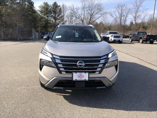 2025 Nissan Rogue SL
