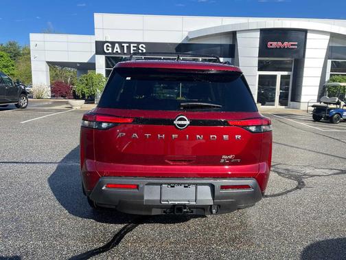 Scarlet Ember Tintcoat 2026 Nissan Pathfinder SL