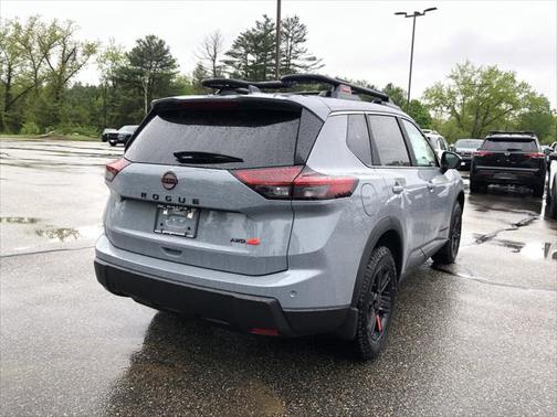 2025 Nissan Rogue Rock Creek
