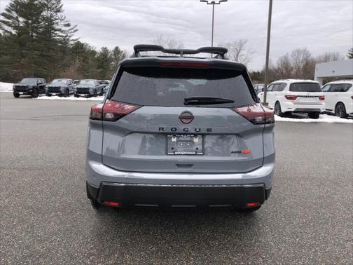 2025 Nissan Rogue Rock Creek